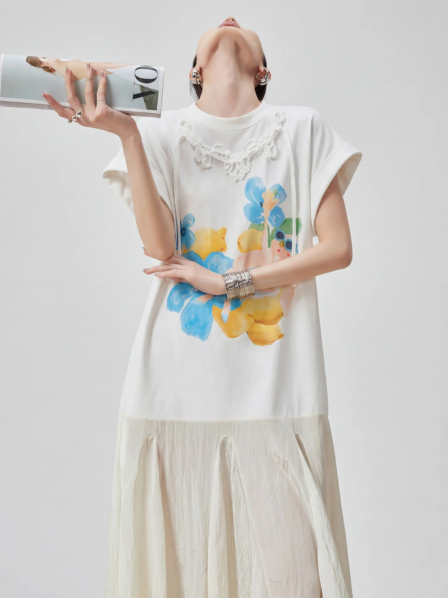 

Dopamine Floral Print White Dress Summer New Loose Short Sleeve T-Shirt Dress City Commute Style Polyester Fiber round Neck