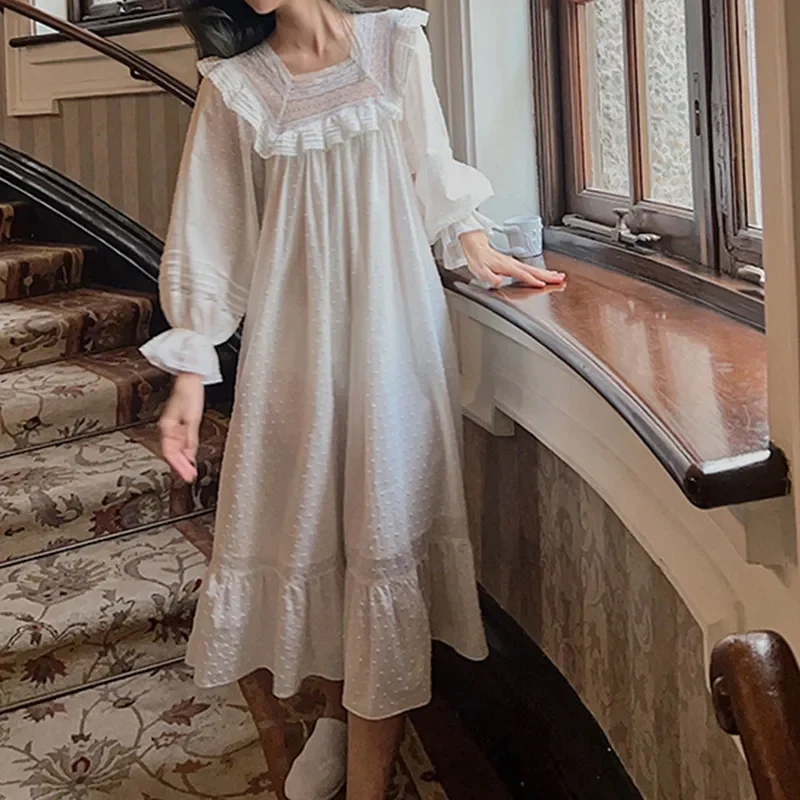 Princess Vintage Lace Square Collar Long Nightgowns Breathable 100% Cotton Full Sleeves Nightdress Women Loose Design Home Dress