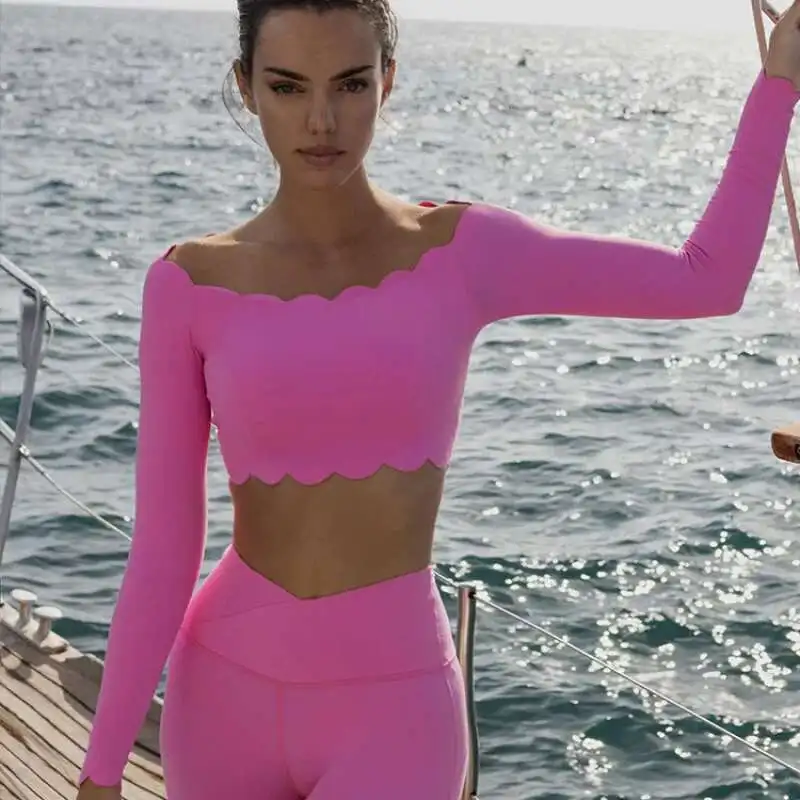 PMWRUN 2025 Conchiglia con spalle scoperte Yoga Manica lunga Sport per le donne Top da palestra in pizzo con pettorali Top Dimagrante Allenamento Activewear