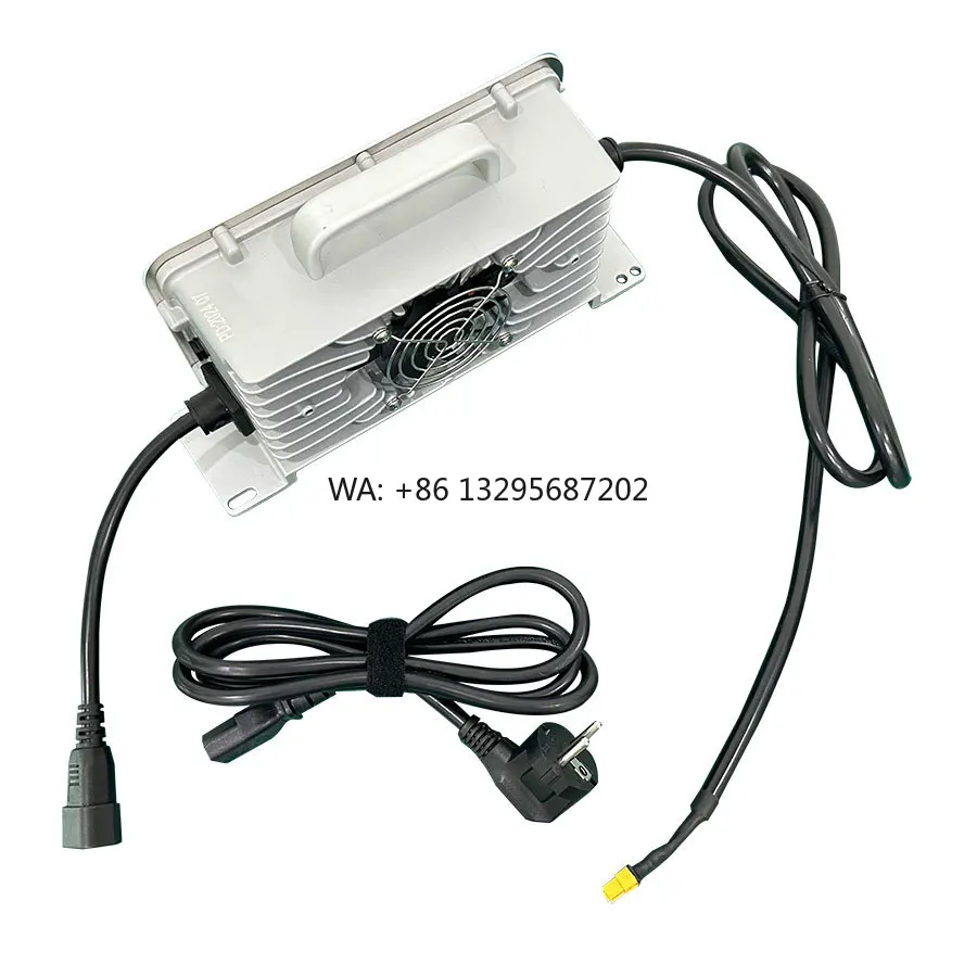 

OEM Custom Quality Charger IP66 72V 84V 15A 10A Electric Motorcycle Charger with XT60 Connector and EU Plug