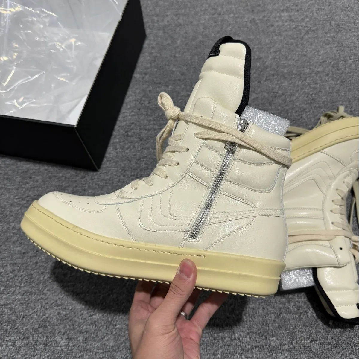 

Men Casual Shoes Genuine Leather Patchwork Lace Up Zip Ankle Women Sneakers Owen Vintage Brand Luxury Designers Spring Boots