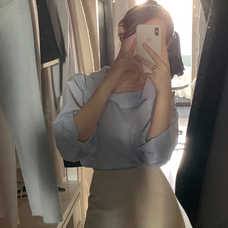 세련된 여름 줄무늬 느슨한 긴 소매 셔츠 여성의 세련된 디자인 턴 다운 칼라 버튼 업 한국 스타일 버블 슬리브