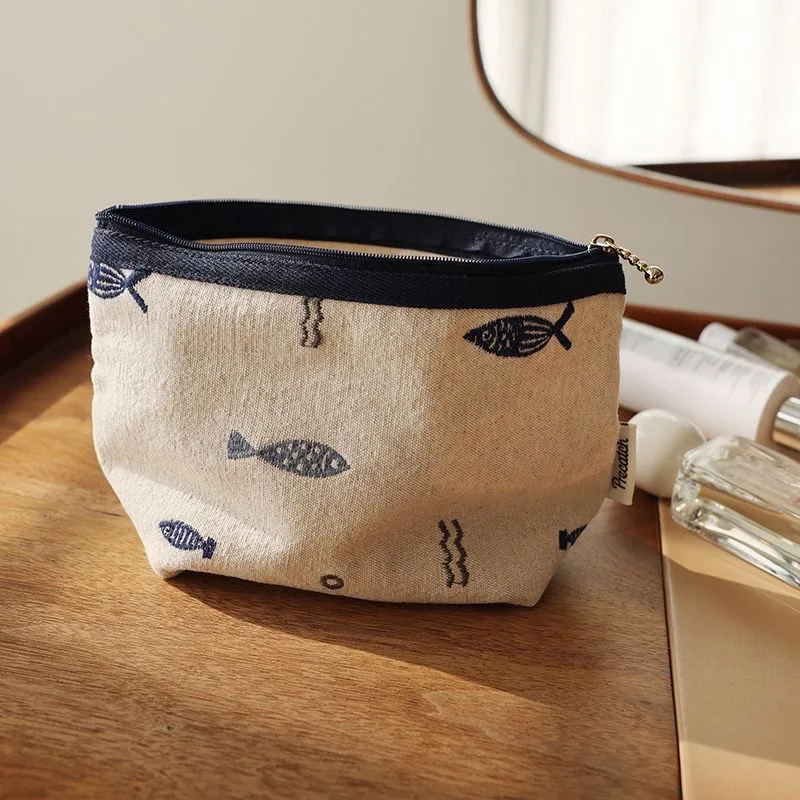 Embroidered Cosmetic Bag Literary Simple Storage Bag Travel Portable Zipper Makeup Bag Ethnic Style Liner Handmade Medium Bag