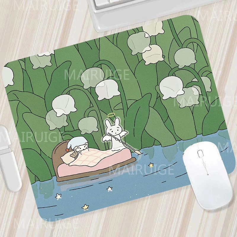 밝은 노란색