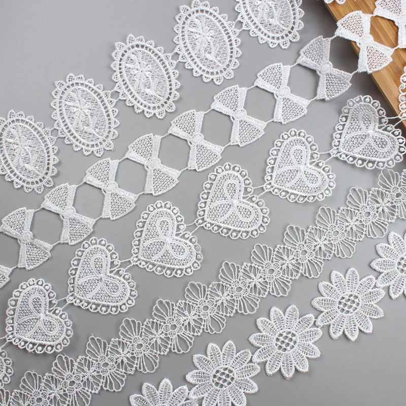 2Yards/Lot Soluble White Handmade Lace Ribbon Embroidered Bow Tassel lace trims For Clothing Dress Curtain Sofa table Decoration