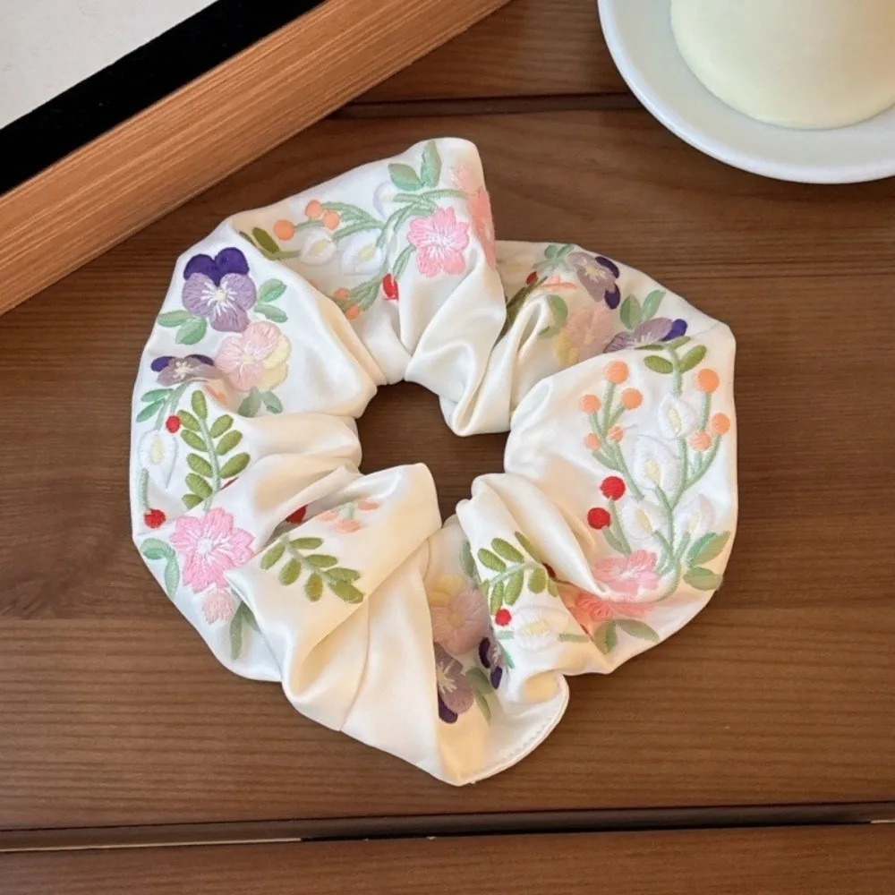 Retro Colorful Floral Scrunchies French Style Large Embroidery Hair Scrunchies Satin Ponytail Holder Hair Ropes Rubber Bands