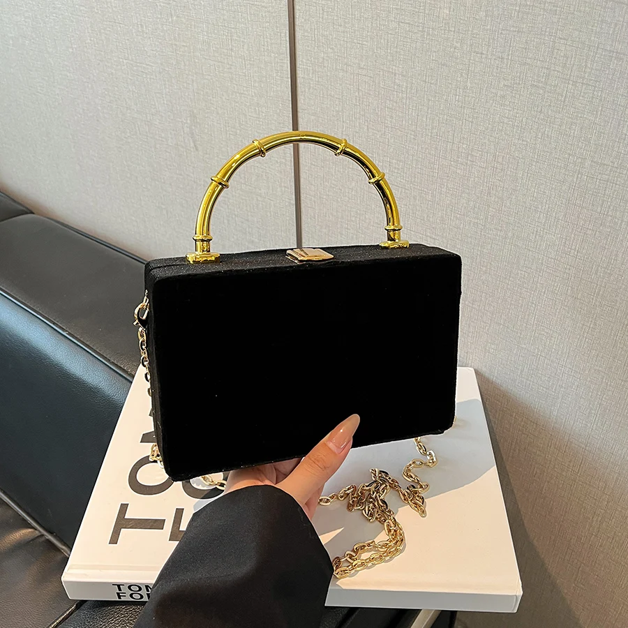 

Замшевые маленькие квадратные сумки с цепочками, сумка через плечо, женская сумка на плечо, простая сумка подмышками, Лидер продаж, ручные сумки с металлической ручкой, черные