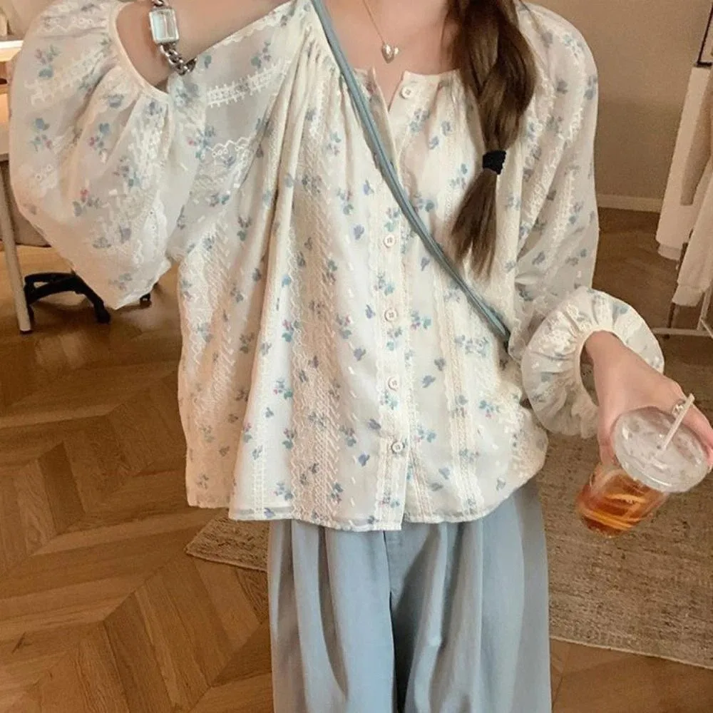 

Leisure Pleated Long Sleeve Blouse Ins Loose Flower Shirt Top Casual Sweet Lace Floral Blouse Streetwear