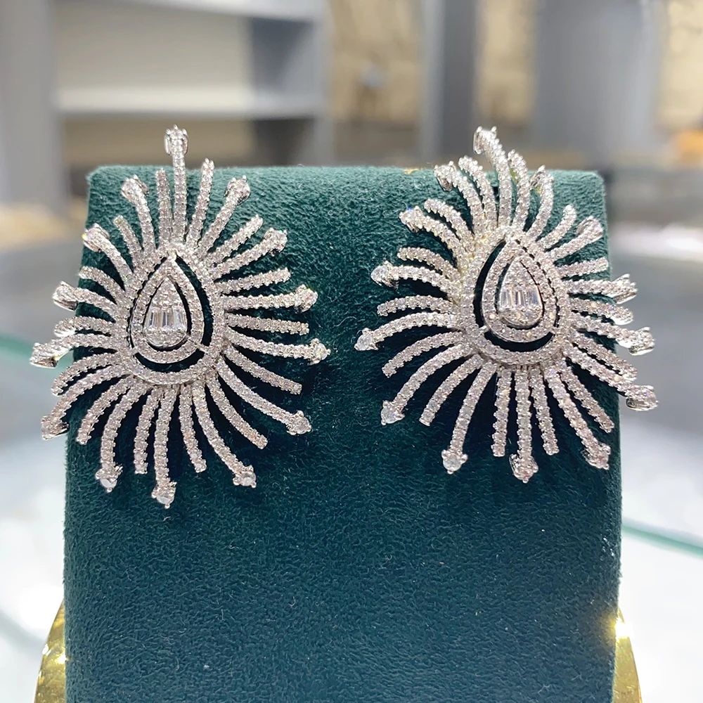 

Женские крупные серьги-кольца GODKI, роскошные трехцветные геометрические серьги с фианитами, свадебные ювелирные украшения, 2024