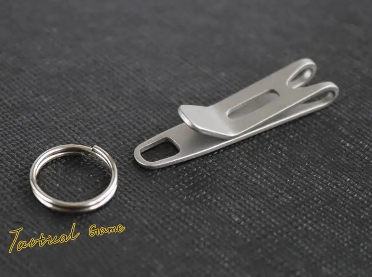 Mini titanio/acciaio inossidabile piccola clip tascabile a sospensione rapida EDC accessori per torcia accessori portachiavi clip fibbia appesa