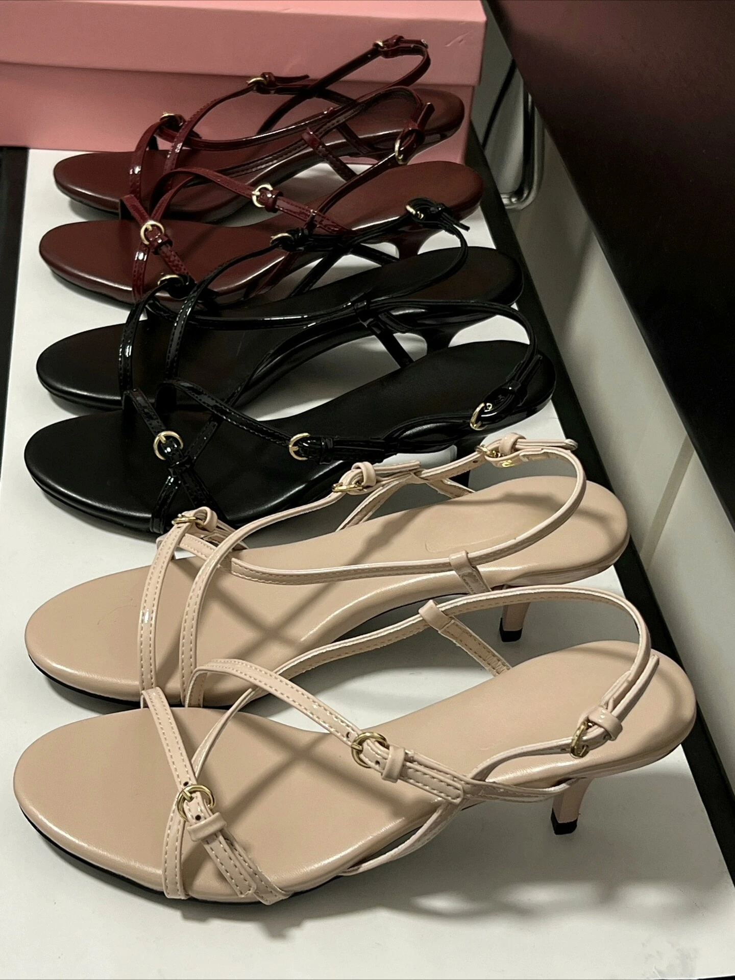 

Новые роскошные туфли на высоком каблуке 2026 года, искусно выполненные женские босоножки, деловые повседневные женские туфли на каблуке, универсальный модный аксессуар