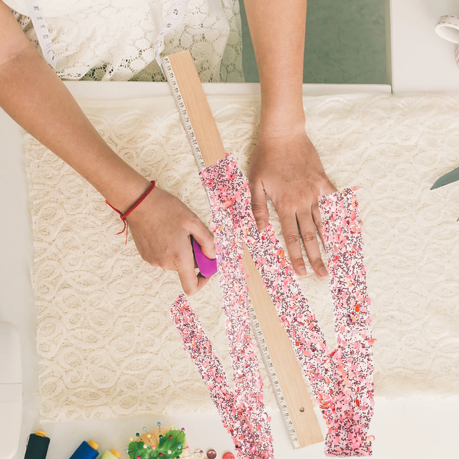 

1 Roll Cuttable Crystal Ribbon Trim Hot Melt Adhesive Craft Decoration For Car Gift Phone Diy Exquisite Costume Accessories