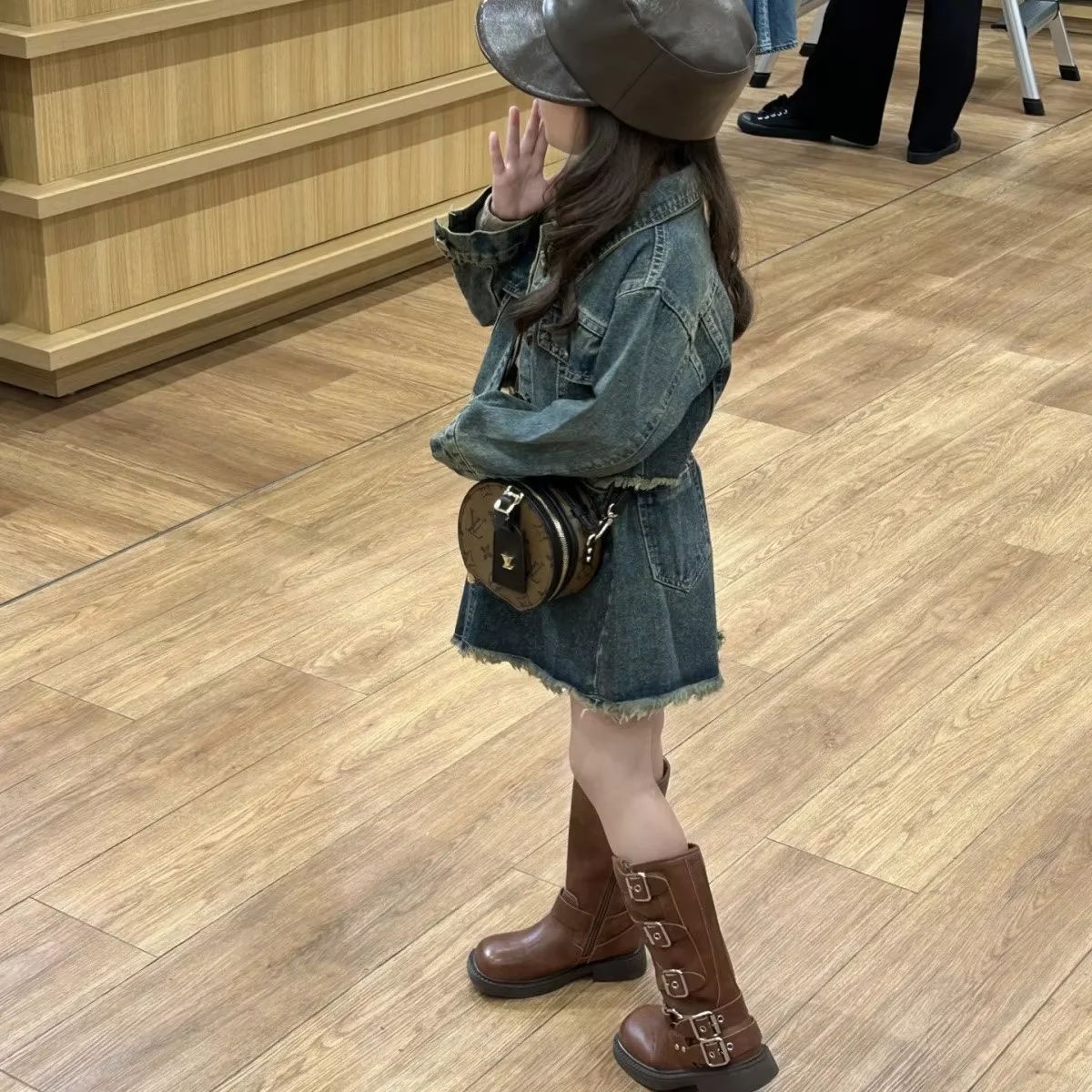 Spring and Autumn Girls' Set Fashionable 2026 New Style Children's Retro Vintage Cowboy Coat Half Skirt Two piece Set