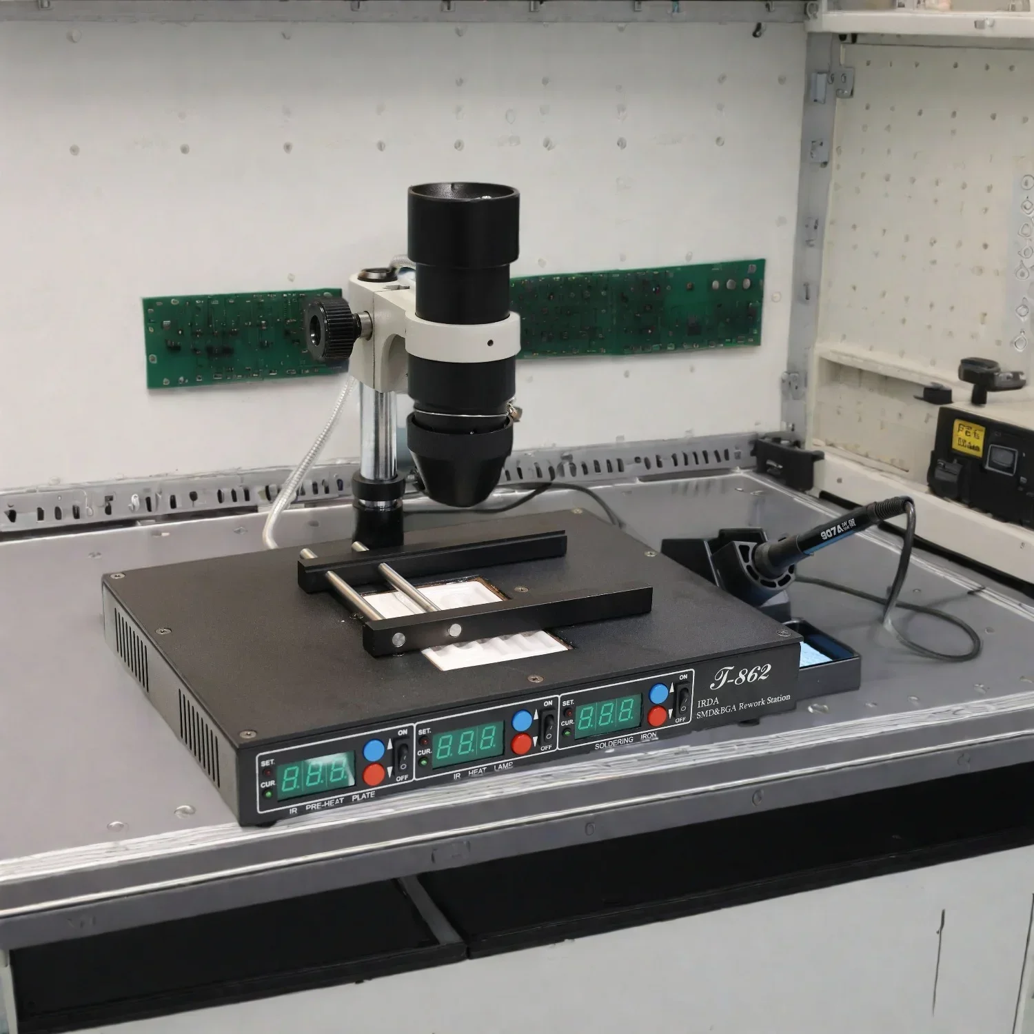 

Инфракрасная паяльная станция T-862 для SMD-компонентов, ремонтная станция для демонтажа материнских плат мобильных телефонов