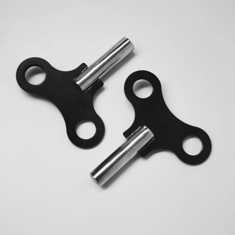 2PCS Steel Wall Clock Key Wood Clock Winding Repair Key Tool 4.4mm
