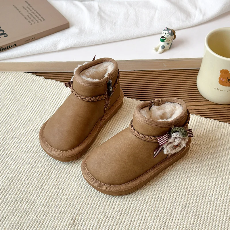 

Children Ankle Boots with Cute Flowers Kids Snow Boots Thick Fur Soft 2025 Winter New Girls Short Boots Versatile Sweet Non-slip