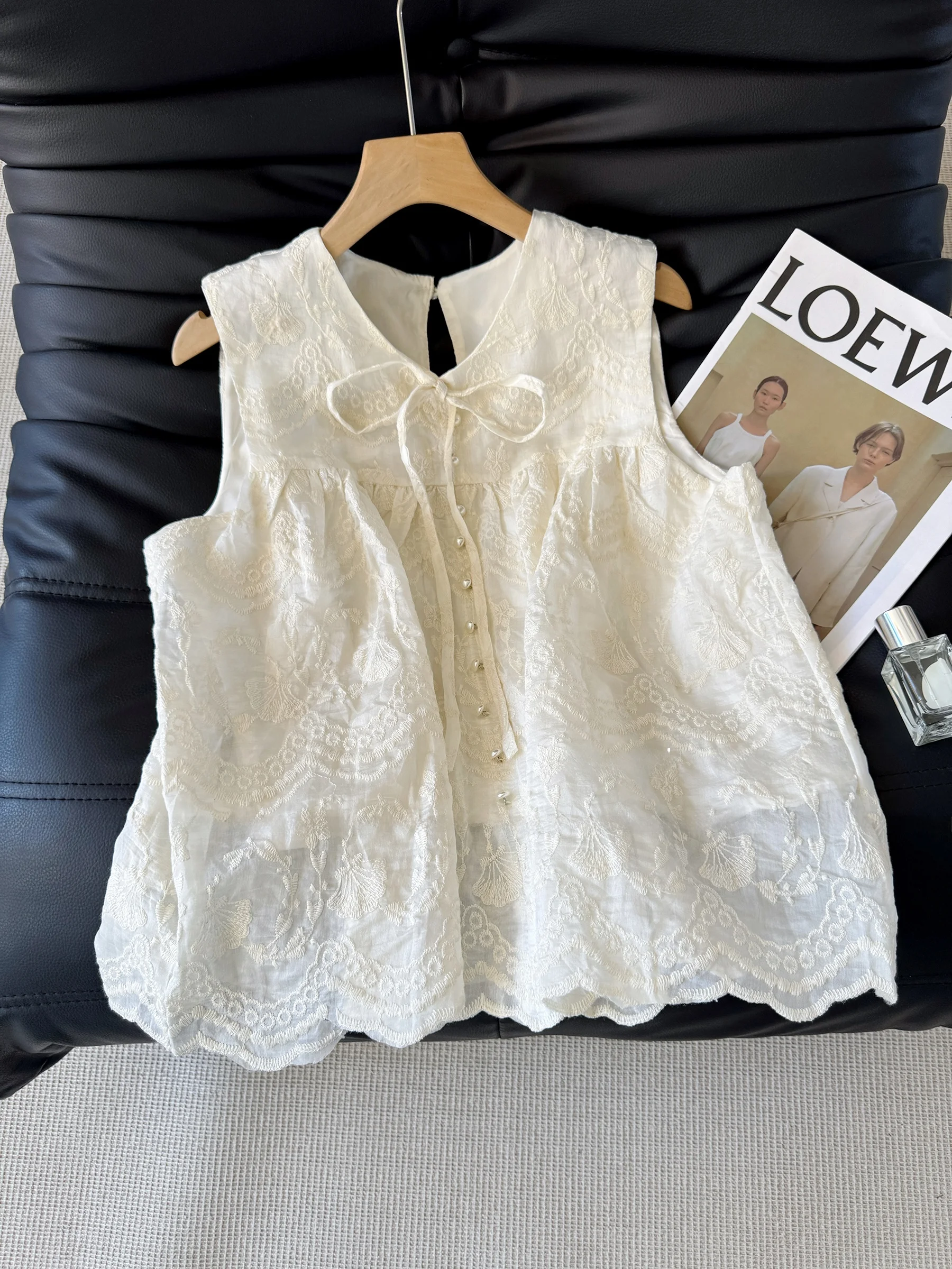 여름 신상 여성 자수 레이스 이르트 베스트 스몰 탑 슬림 이너 및 아우터웨어 트렌디 코튼 실크 혼방