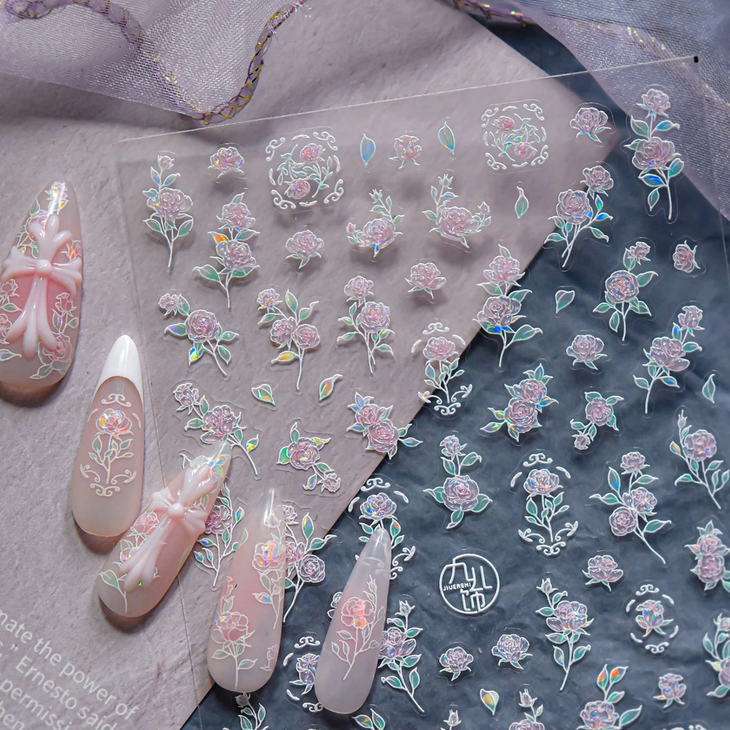 Französische Romantische Rosen-Nagelaufkleber 5D Laser Rosa Lila Farbverlauf Blumenranken Runde Filigran-Rahmen Slider Selbstklebende Abziehbilder