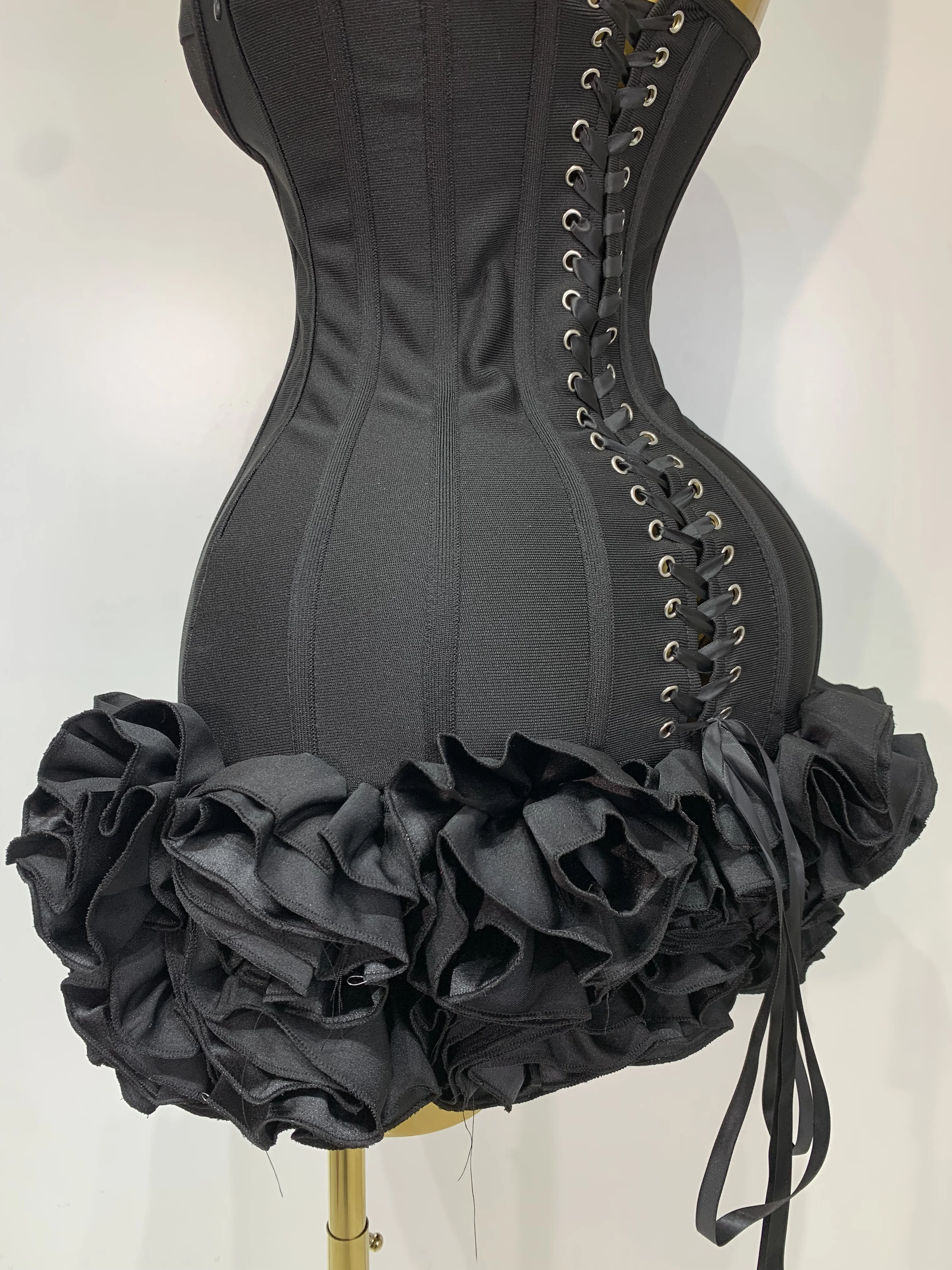 Women Sexy Strapless Backless Flower Embellished Mini Bandage Dress Bodycon Celebrity Party Cocktail Evening Party Club Dresses 202 S26493dd868c34ee69725d673d4937bfcc