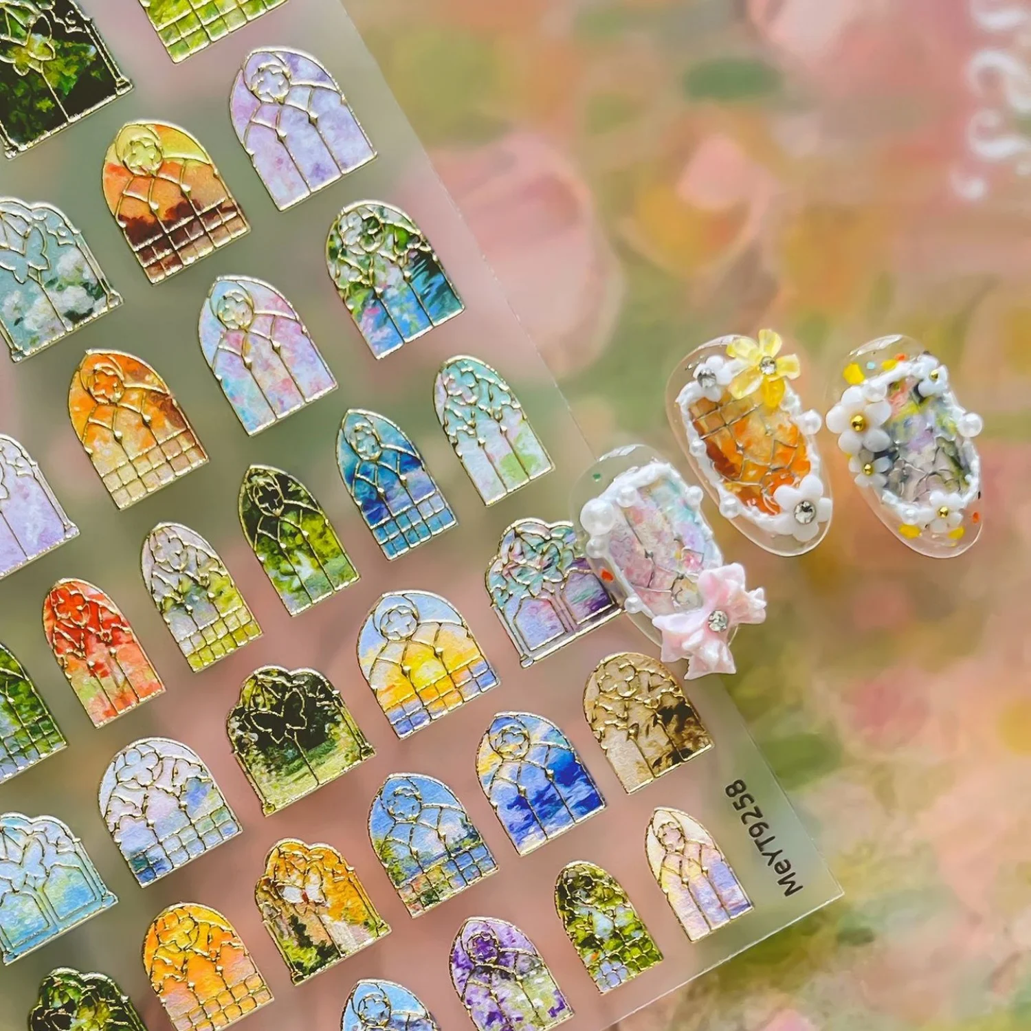 French Retro 5D Nail Stickers Gold‑Trimmed Arch Stained Glass Watercolor Self‑Adhesive Nail Decals Vintage Church Window Decor