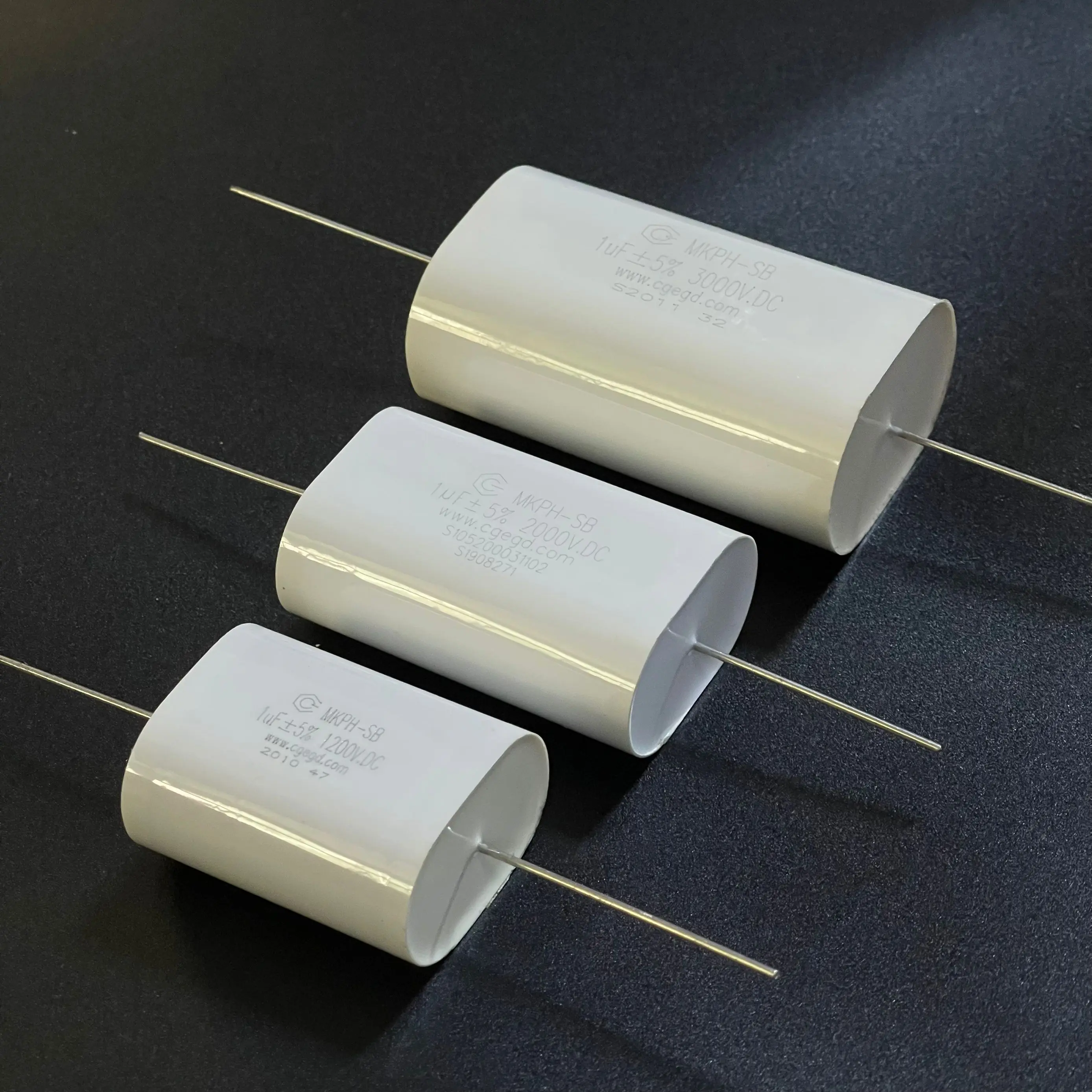 100% brand new original MKPH-SB MLC-HB MKP-HA 1UF 1200V 2000V DC thick copper pin IGBT non-inductive absorption capacitor