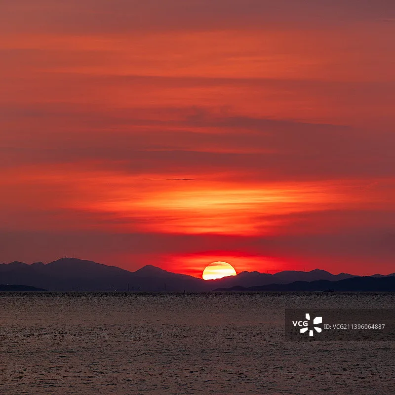 

GEPRC GEP-TAKER G4 35A AIO FC, 170 МГц G473 Основное управление 2-4S для гоночного дрона FPV, совместимость с передатчиком