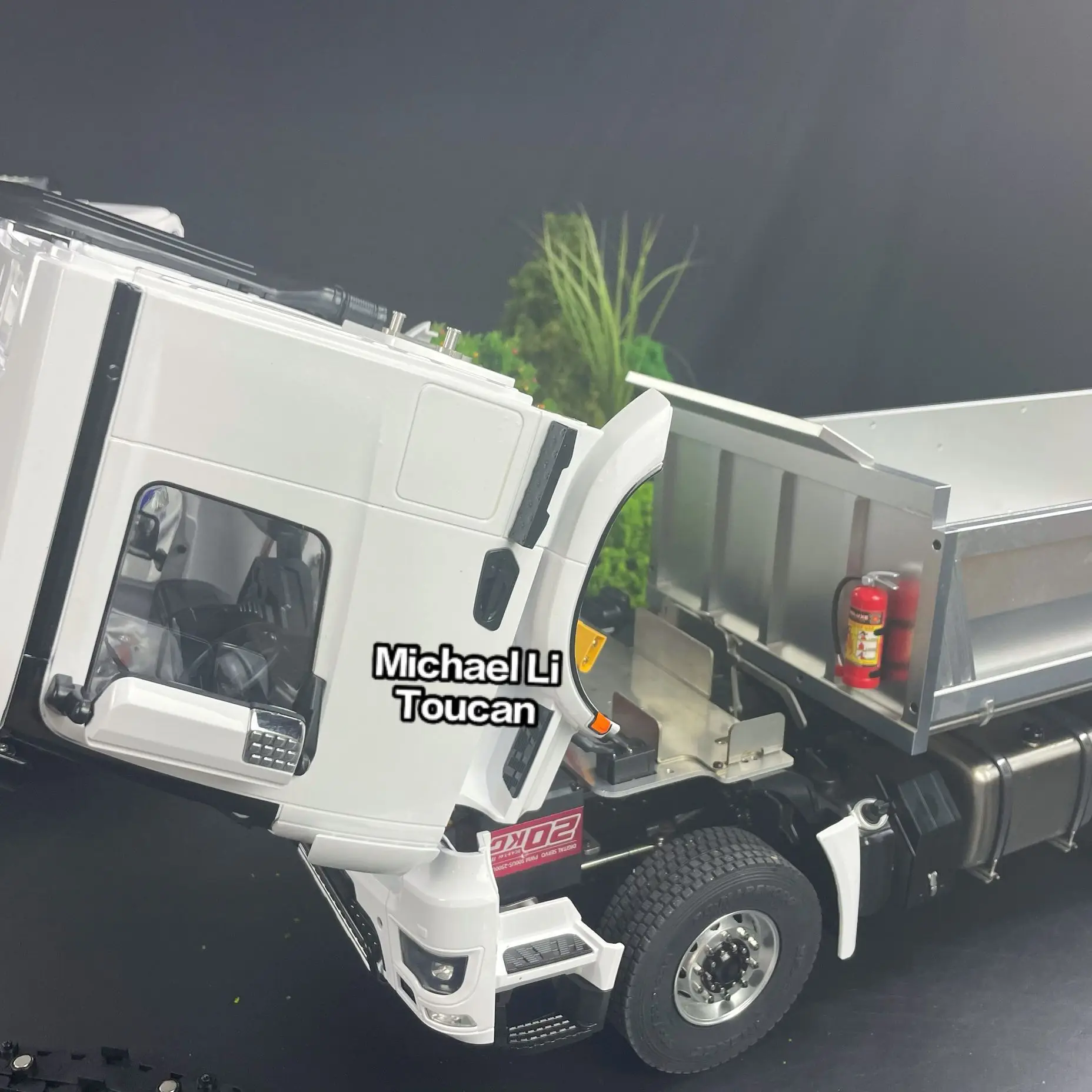 Neue 1/14 6x6 RTR Metall Chassis Hydraulische RC Muldenkipper Sound Licht DIY Kabine Fernbedienung Auto Modell fahrzeug Spielzeug für Jungen