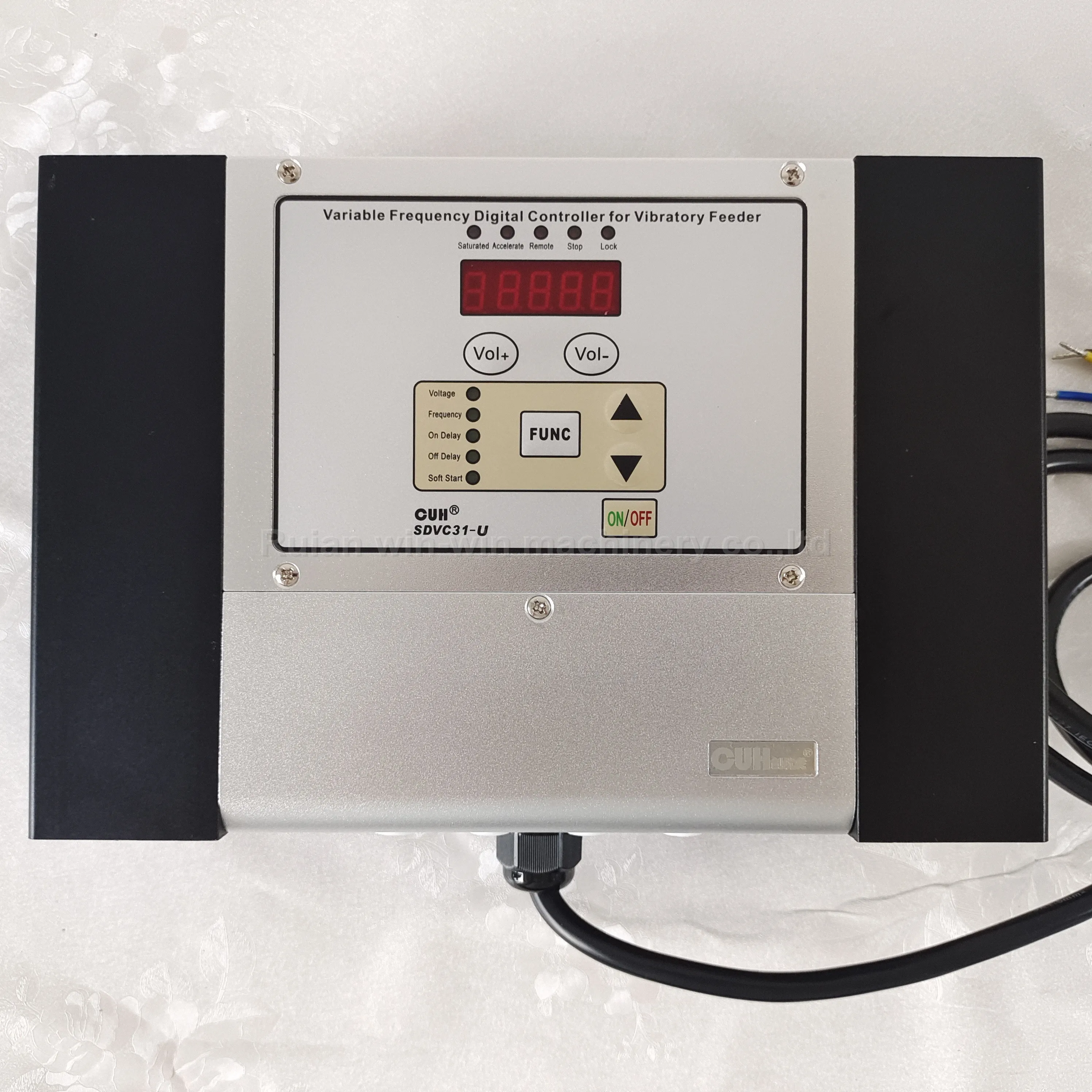 SDVC31-U CUH Variable Frequency Digital Controller for Regulation of linear and circular vibrators bowls oscillating inlines