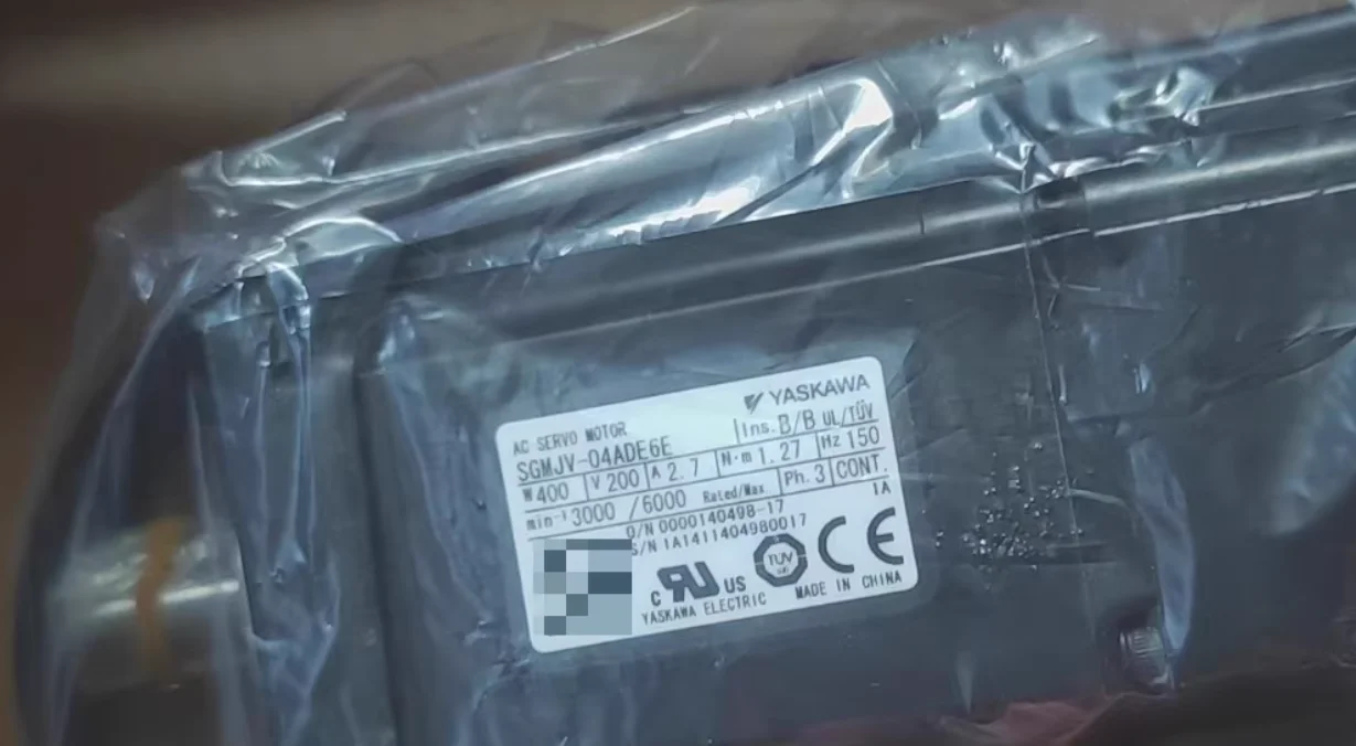 Original Genuine SGMJV-04ADE6E Brand new Servo Motor，SGMJV 04ADE6E，Fast shipping