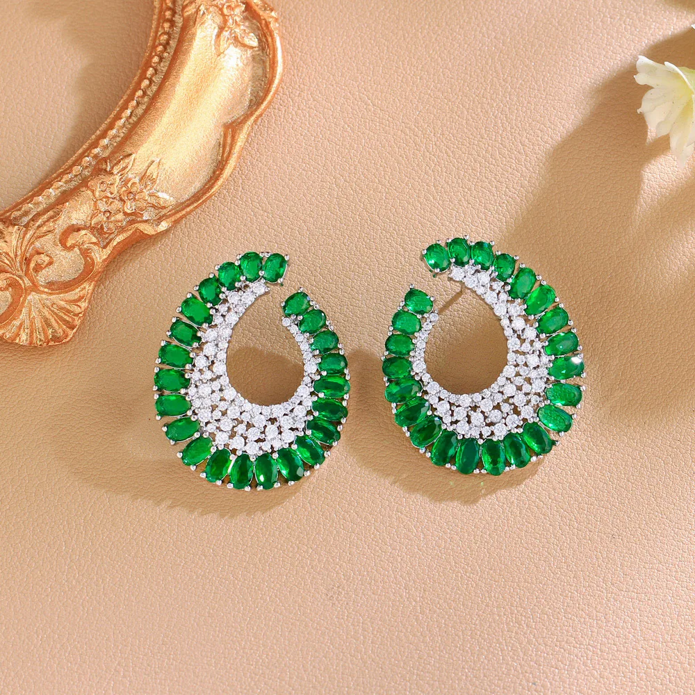 

Fashion luxury Full Diamond Inlaid Zircon Earrings C-shaped Earrings Bridal Wedding Jewelry Accessories Gift LYE0653