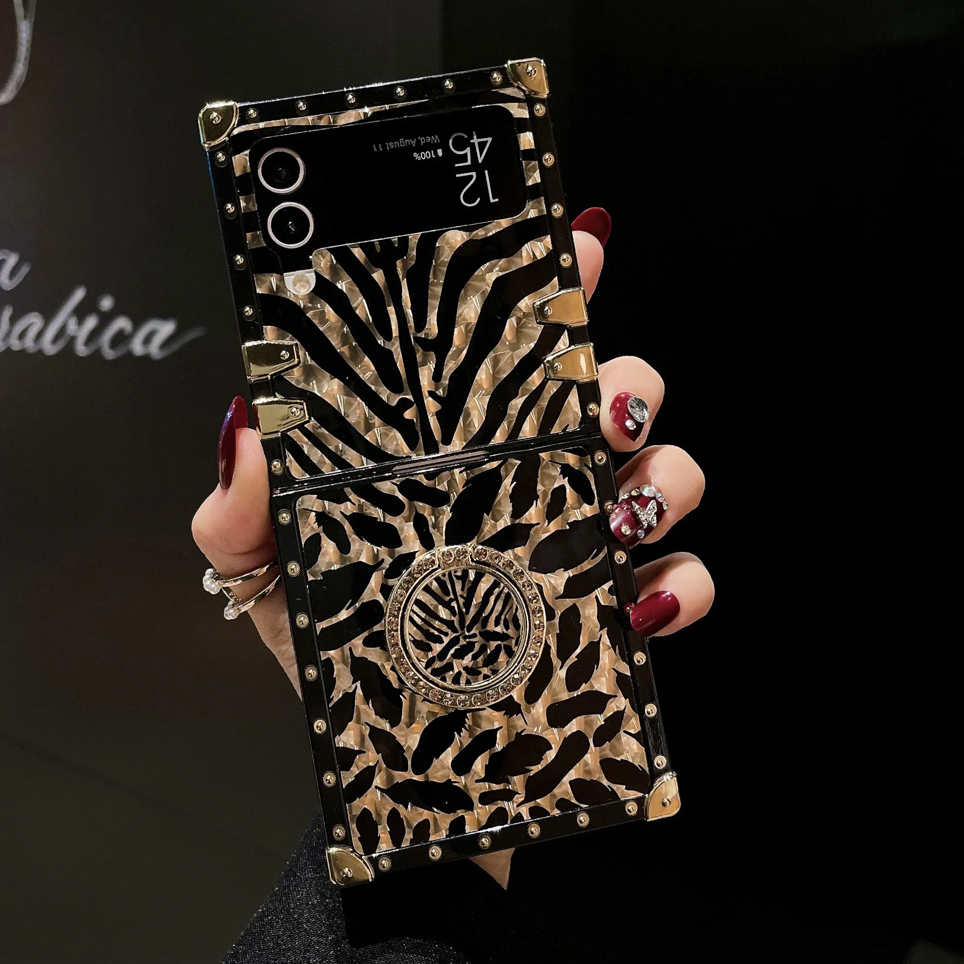 Sexy Gold Glitter Leopard Print Rivet Square Phone Case For Samsung Galaxy Z Flip 4 3 5G Chic Rhinestone Ring Bracket Hard Cover