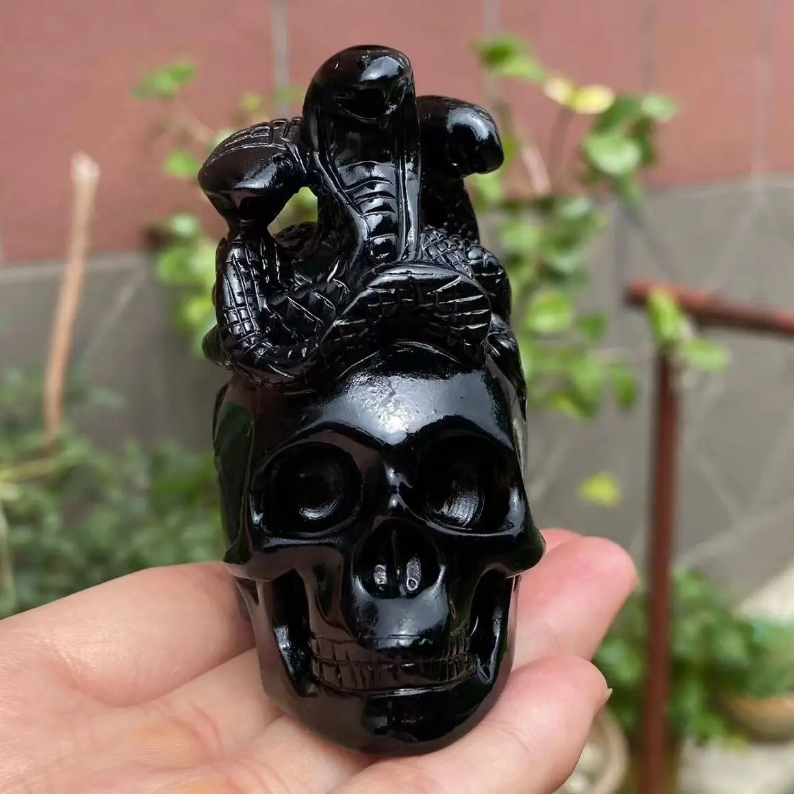 

85mm Natural Crystal Quartz Obsidian Skull Snake Crystal Carving Home Decoration Chakras Treatment Halloween Reiki Gift 1pcs