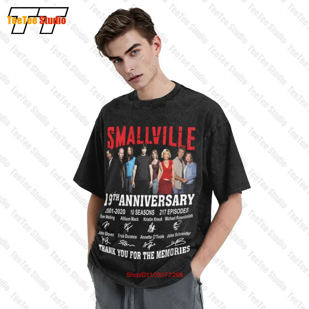 سمولفيل 19th الذكرى 2001 2020 10 مواسم 217 حلقة توقيع خمر المتضخم تي شيرت المحملة UM5U