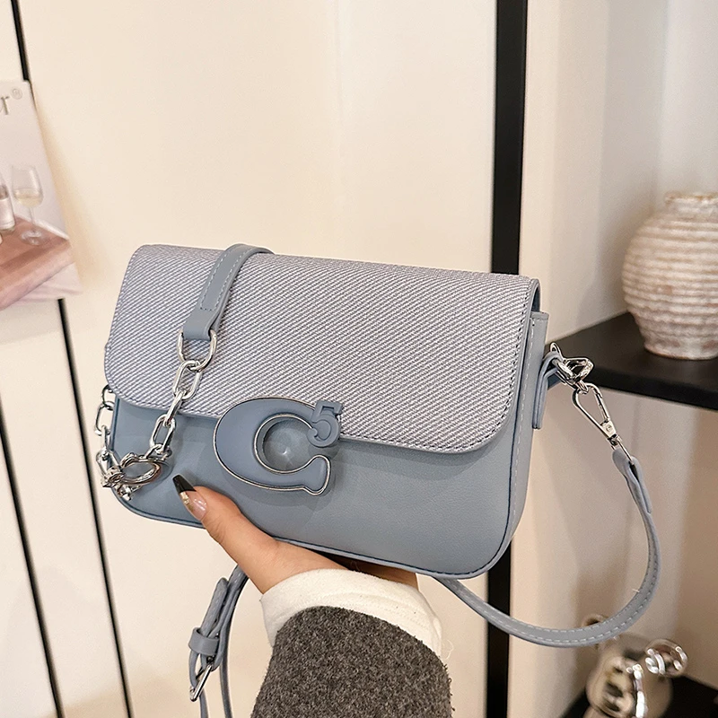 

Premium Designer Shoulder Bag For Women Smooth Leather Handbag With Detachable Wallet And Key Chain Evening Party Bag