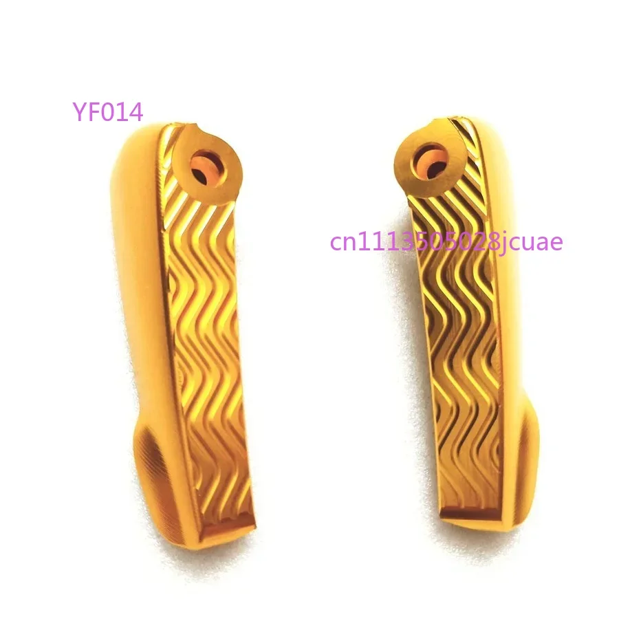 

Motorcycle Rear Footrests Foot Pegs Pedal Fit GTS300 GTS250 GTV125 GTV200 GTV250 GTV300 Replacement Foot Rests Parts