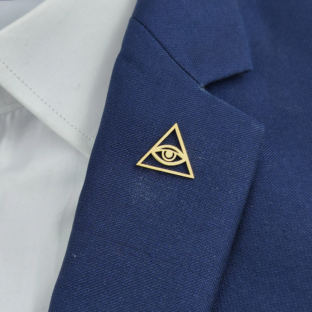 Triangle Eye Pins Stainless Steel Eye Brooch Holy Egyptian Pyramid Bag Badge Amulet Jewelry Men Women