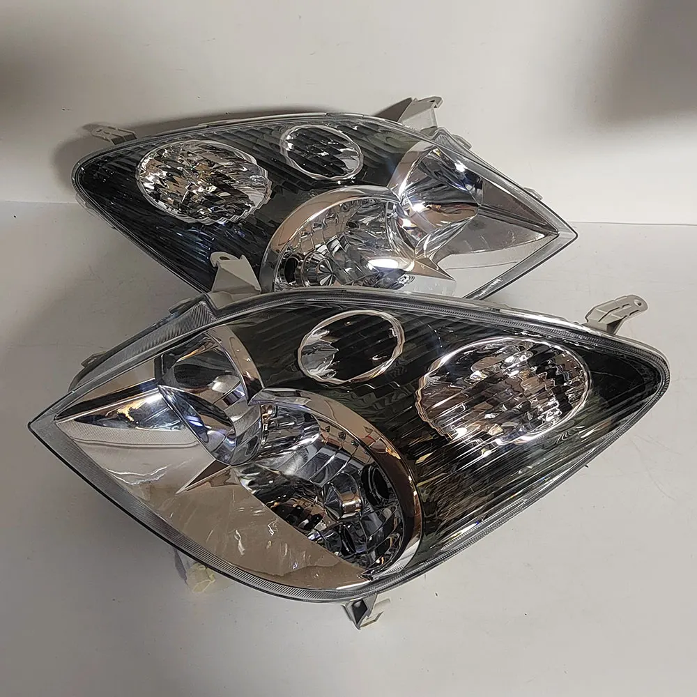 A Pair Car Headlights For Toyota Corolla Spacio 1999 to 2003  Headlamp Xenon lights