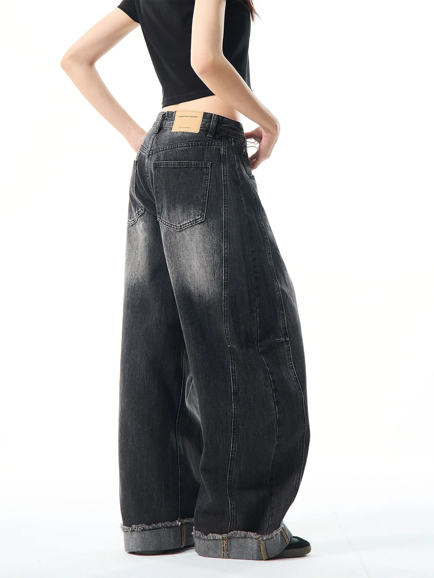 Damskie czarne gotyckie szerokie jeansy Y2k Harajuku vintage spodnie jeansowe japoński styl lat 2000 grunge jeansy z wygiętym nożem spodnie odzież 2025