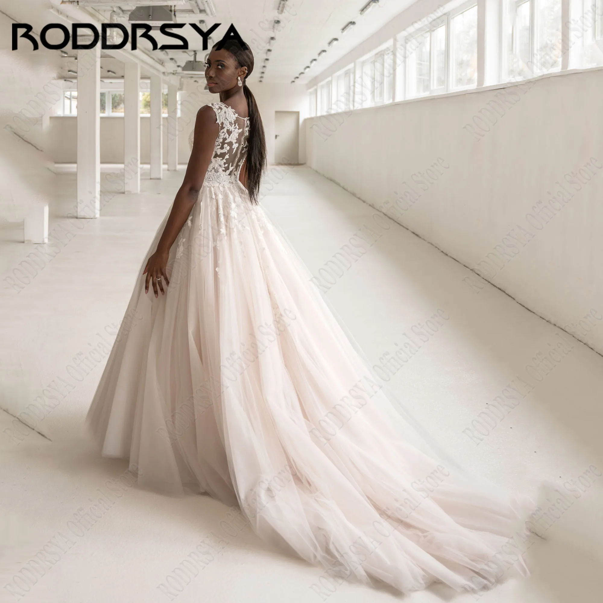 RODDRSYA-vestido de novia elegante sin mangas para mujer, vestidos de novia de línea a de encaje, cuello redondo, botón trasero, tren de barrido de tul, talla grandeVestido de novia femenino roddsya elegante sin mangas