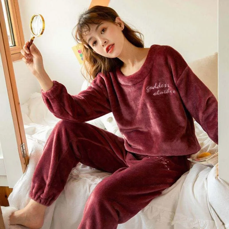 2024 New Coral Velvet Pajama Women Autumn Winter Sleepwear Plush Thick Flannel Homewear Round Collar Sweet Simple Loungewear Set