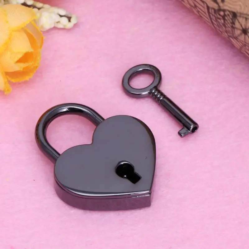 918F Mini Heart Archaize Padlocks With for Key Metal for Wish Lock Jewelry Box Decor