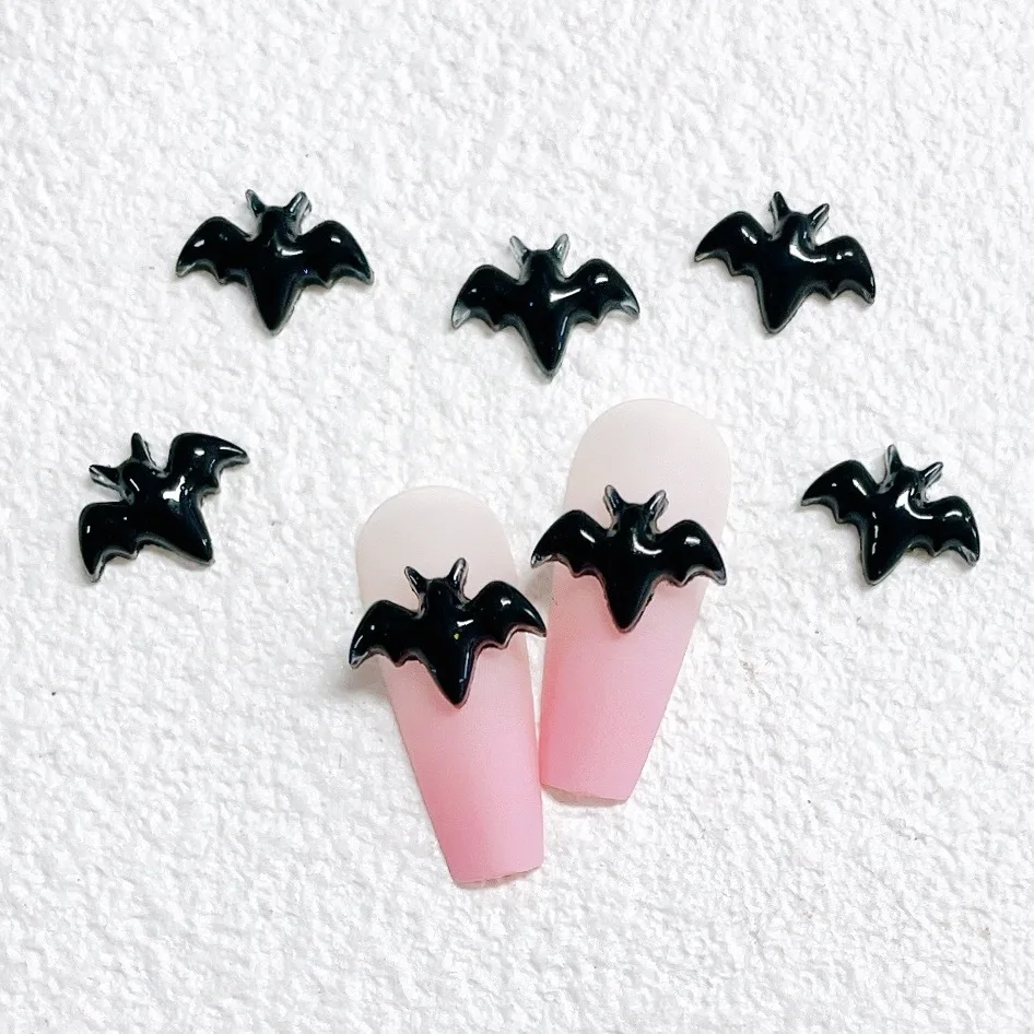 20szt Halloween Nail 3D Bat Nail Charms Ozdoby do paznokci Olśniewające cyrkonie na ciemny manicure Halloween Nail Art Designs Parts