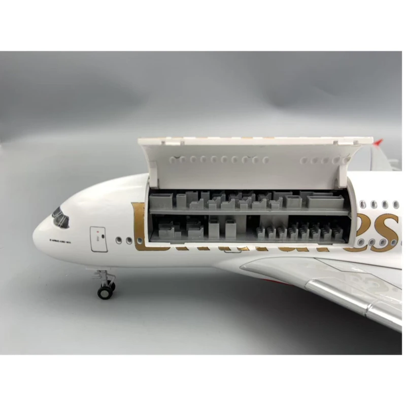 2025 نوع جديد دييكاست نموذج A380 الإمارات الخطوط الجوية الراتنج قابل للفتح باب المقصورة طائرة مع مجموعة الخطوط الجوية الخفيفة عرض الهدايا