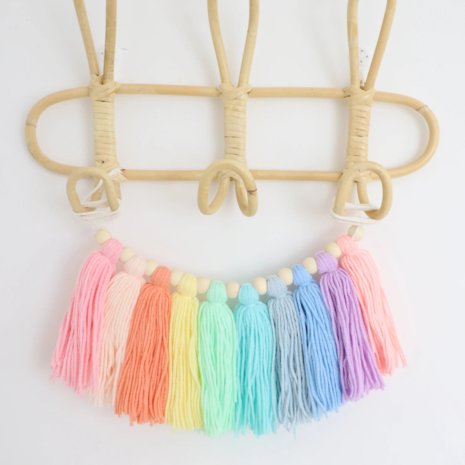 1pc Boho Colorful Rainbow Tassel Garland Handmade Wooden Bead Banner Home Festival Party Decoration Wall Hanging Banner