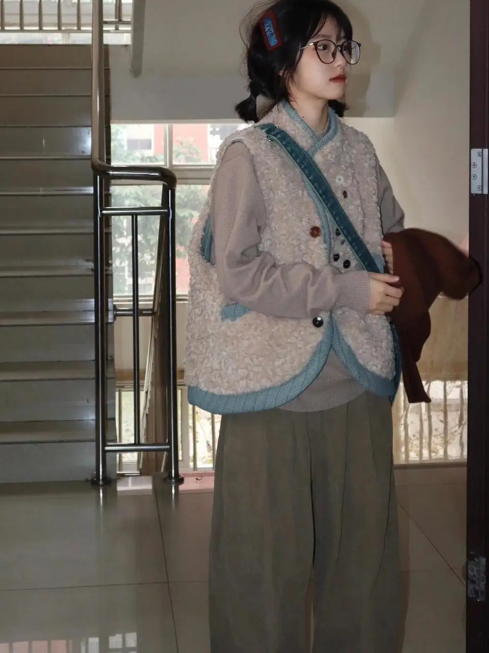 

Double-Sided Wear Lamb Fur Vest Women's Small Size Autumn Winter Thiened Outerwear oulder Pad Warm Vest Commute Sle