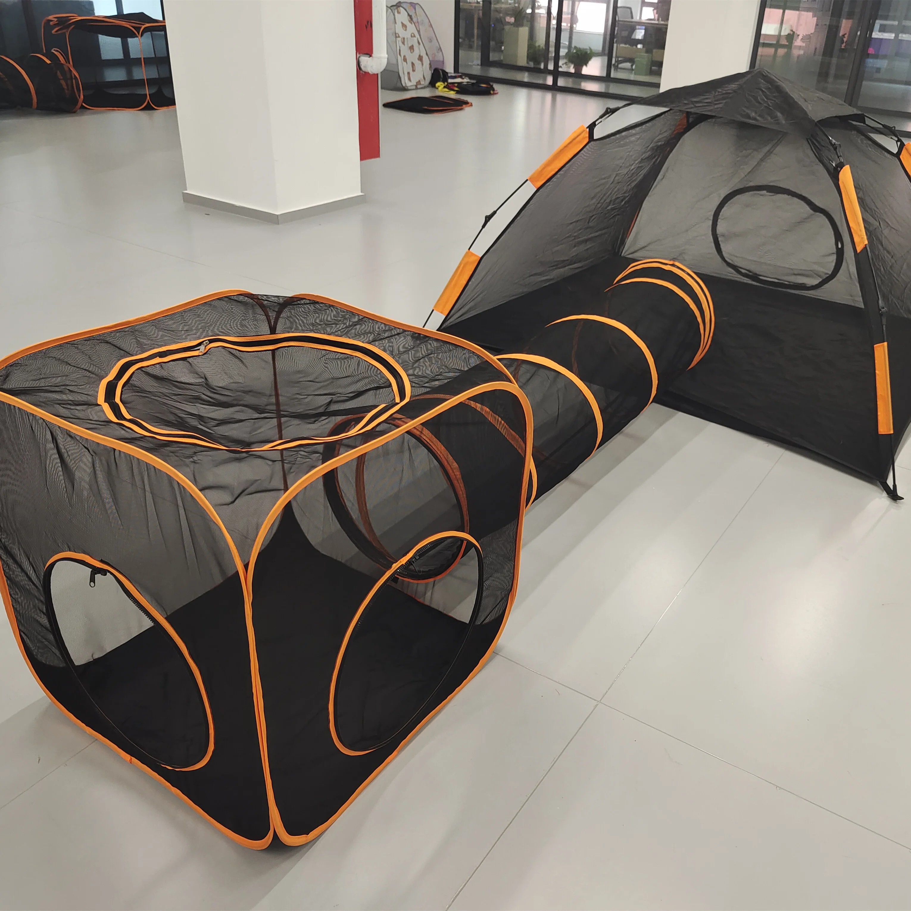 

Kangna Hot Sale Portable Quick Folding Cat Pet Play House Tent With Pop Up Tunnel For Cats Dos