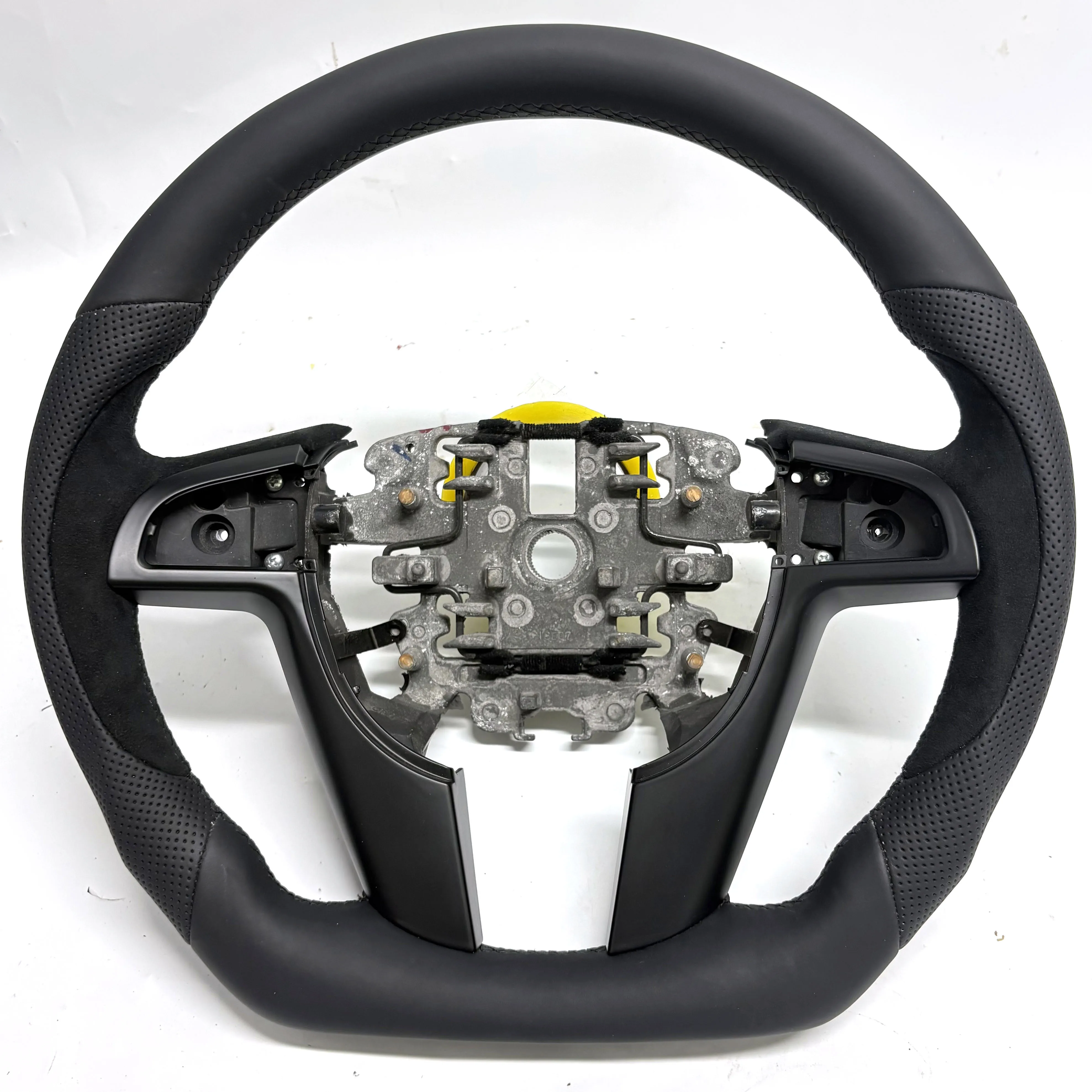 New Alcantara Carbon Fiber Steering Wheel for Pontiac G8 2008 Holden VE GXP HSV sv6+Trim