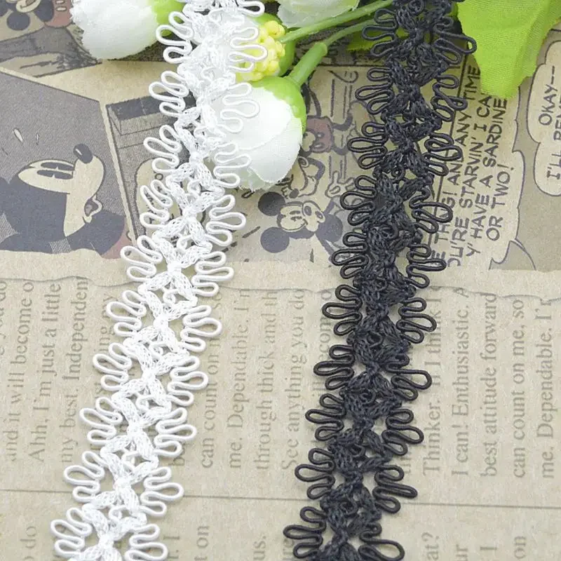 

5 Meters/196.85 Inches Per Pack of New Fashion Accessories DIY Lace Fabric for Lingerie, Dresses, Exquisite Wedding Dresses, and