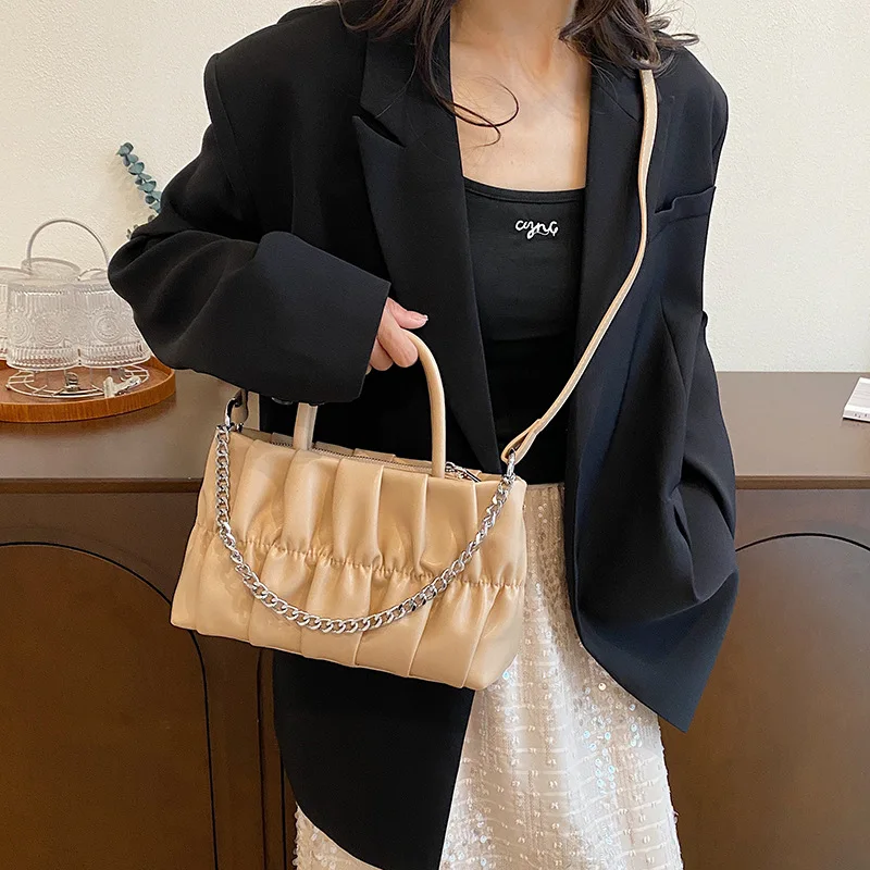 

2025 SS Puff Pleated Sling Bag, Curated Convertible Crossbody Purse for Women, Textured Vegan Leather Day to Night Carryall