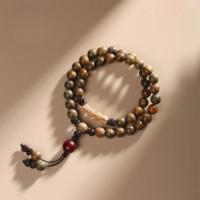 Natural old material green sandalwood Buddha bead bracelet for men and women sandalwood passion seed hand-made wooden bracelet